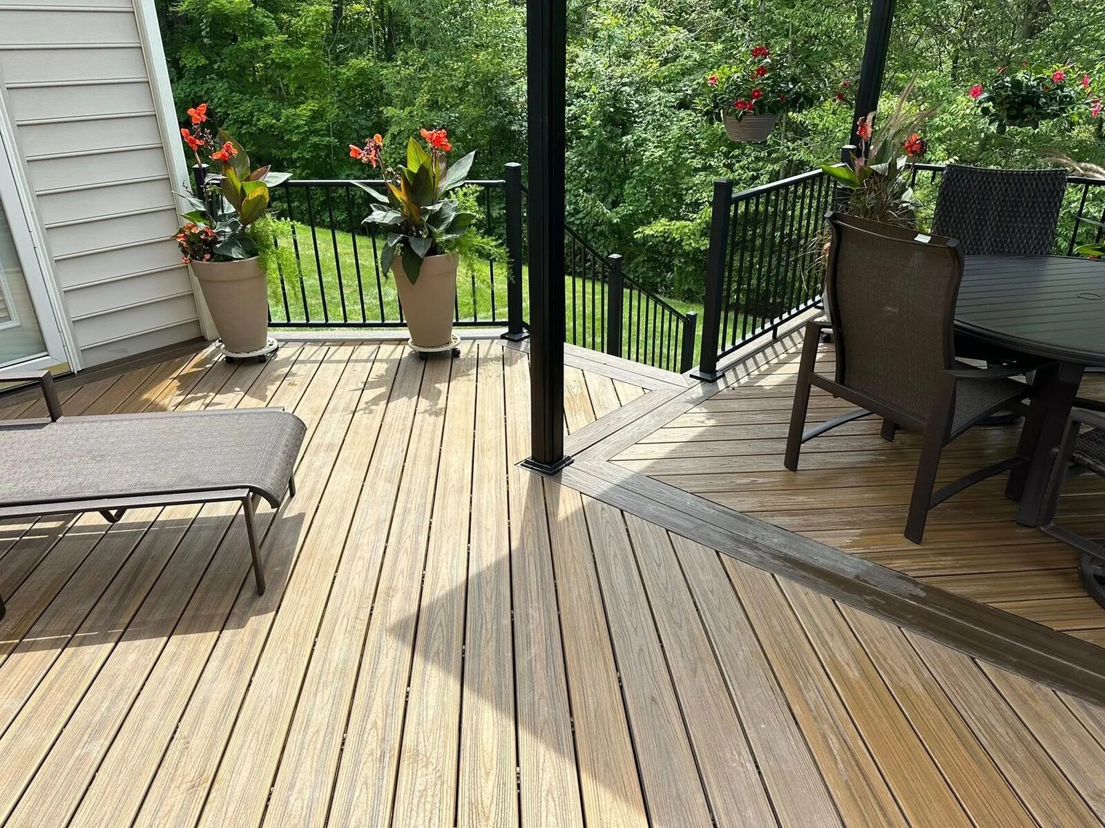 Composite Deck Detail