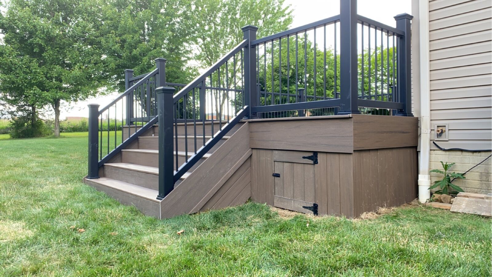 Deck Stairs & Skirting