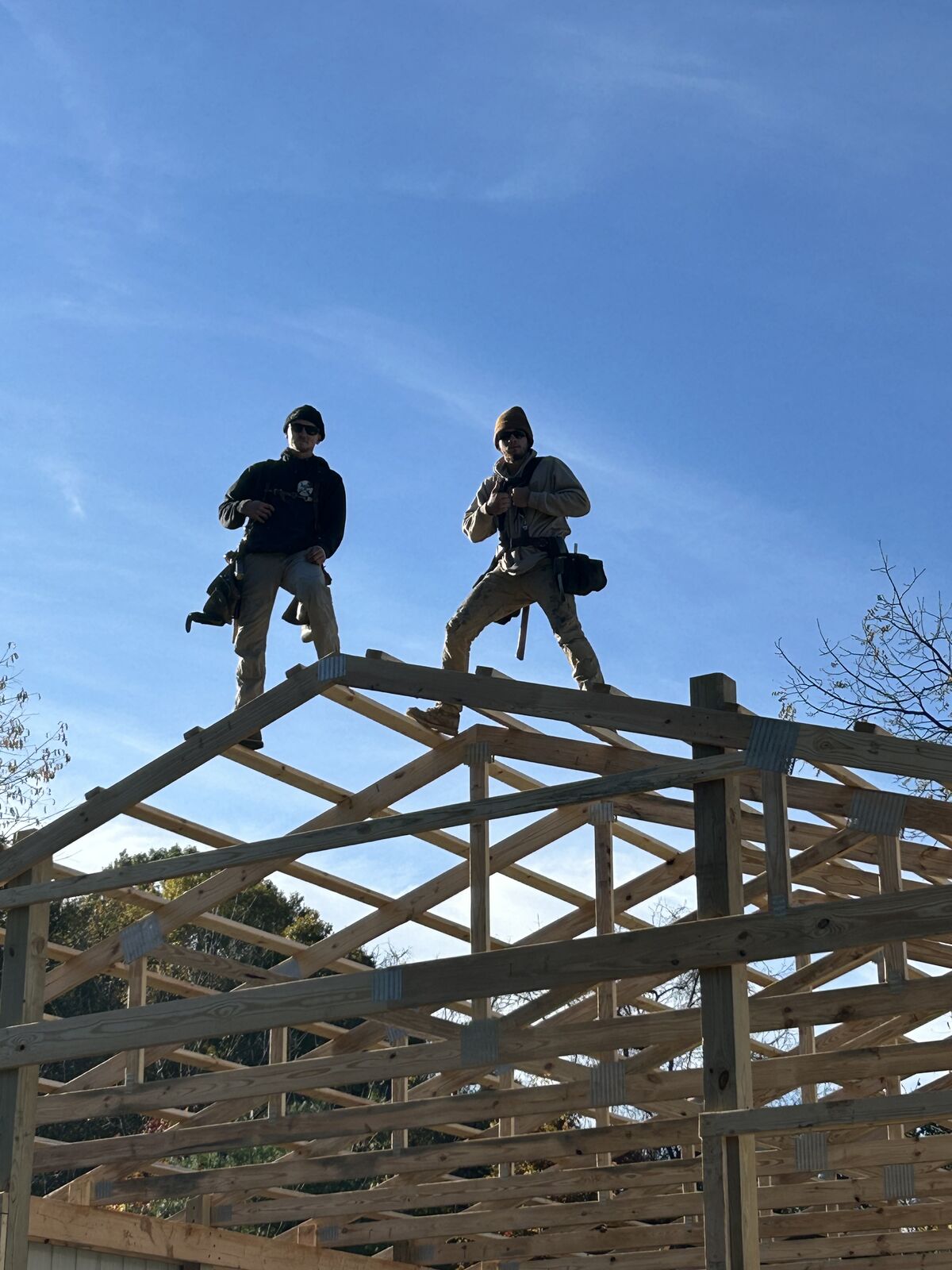 Setting Pole Barn Trusses
